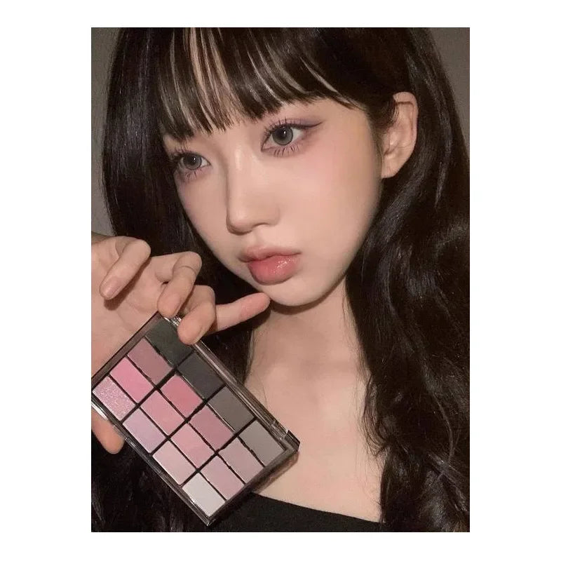 16 Color Eyeshadow Palette
